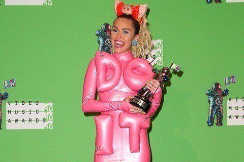 2015 VMAs image