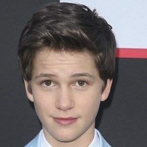 Gabriel Bateman Tv Actor Edad Cumpleanos Biografia Hechos Familia Patrimonio Neto Altura Y Mas Allfamous Org