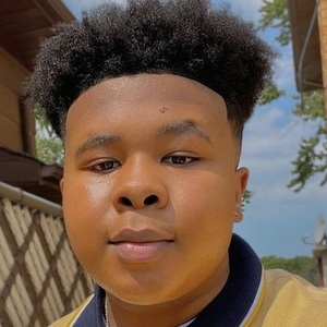 1camron, 19 (TikTok Star)