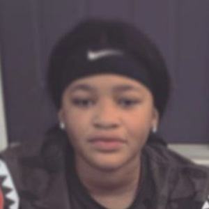 3shadessofmo, 21 (Dancer)