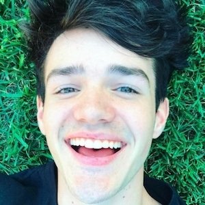 Aaron Carpenter, 27 (Instagram Star)
