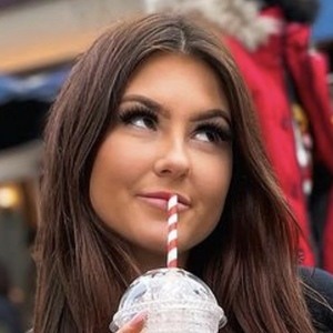 Abbie Kirkman, 24 (TikTok Star)