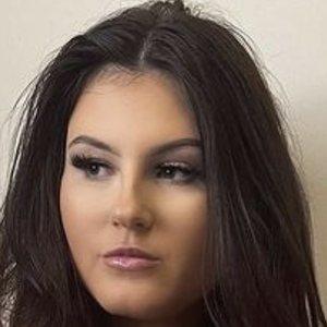 Abbie Kirkman, 24 (TikTok明星)