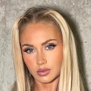Abby Benson, 23 (Instagram Star)