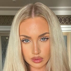 Abby Benson image 12