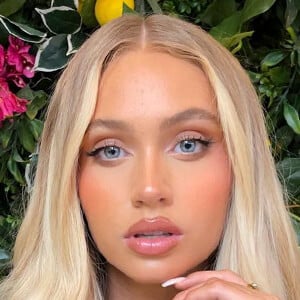 Abby Benson, 23 (Instagram Star)