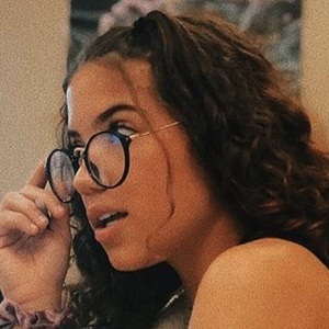 Abby Horn, 22 (TikTok明星)