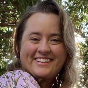 Abby Owen, 29 (Estrella de TikTok)