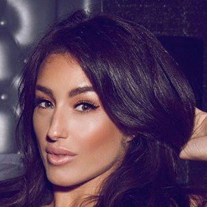 Abby Pell, 44 (Bodybuilder)