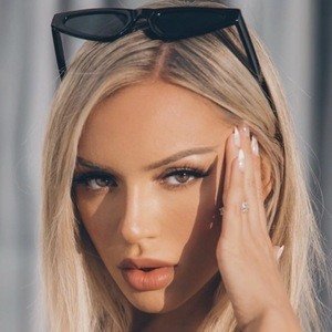 Celebrities born on July 20
