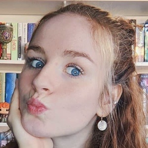 abbysbooks, 26 (TikTok Star)