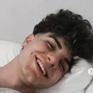 Abe, 22 (TikTok Star)