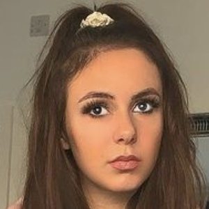 Abi Chatten, 21 (TikTok Star)