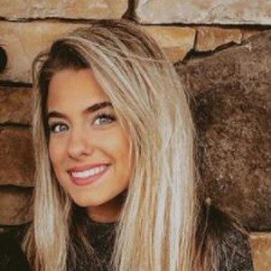 Abi Davis image 6