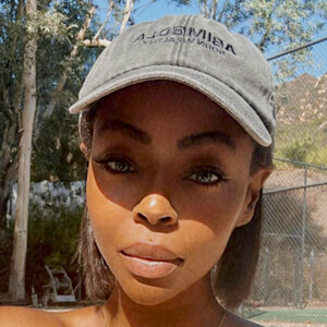 Abimbola Fernandez image 4