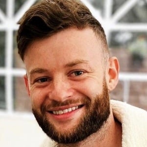 Adam Couser, 34 (YouTuber)