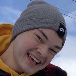 Adam Puke, 25 (TikTok-ster)