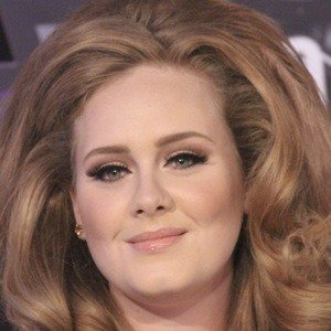 Adele, 37 (Поп-певец)