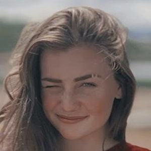 Adele Cash, 22 (TikTok Star)