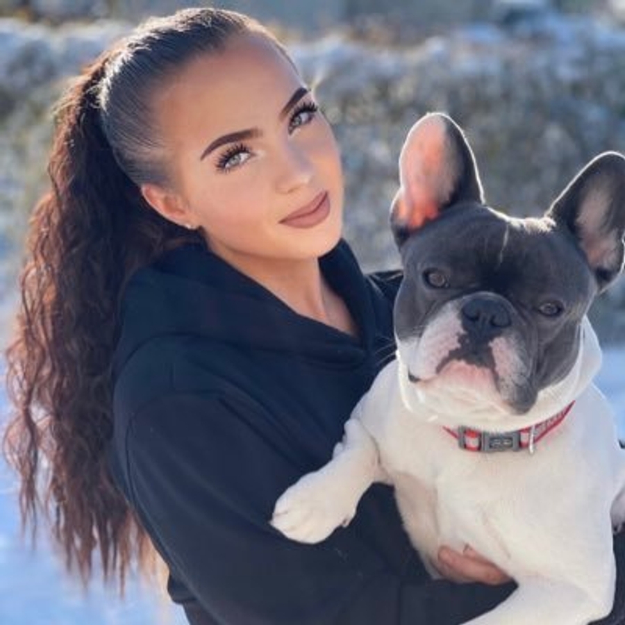 Adelina Dalevska image 12