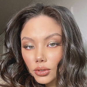 Adelina Novak, 29 (Model)