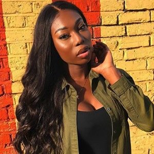 Adeola Patronne, 31 (YouTube明星)