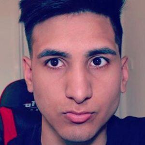 Adil Mirza, 26 (YouTube明星)