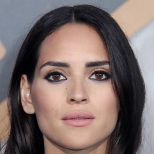 Adria Arjona image 4
