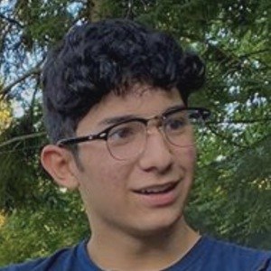 Adrian32108, 21 (TikTok Star)