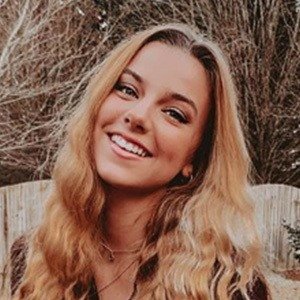Adrienne Jane Davis, 20 (YouTube Star)