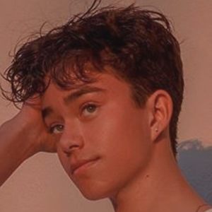 Aiden Factor image 7