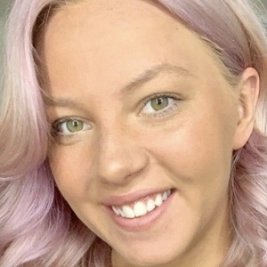 aili.likes.adventure image 7