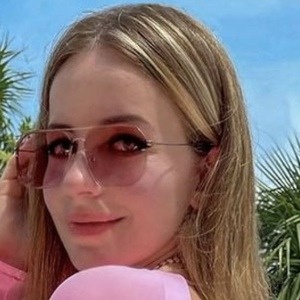 Aimee Álvarez, 30 (Instagram Star)