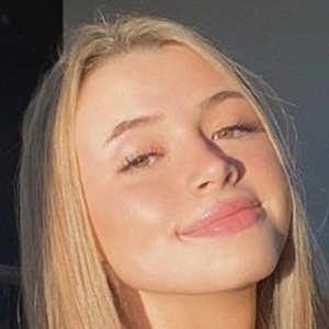 Ainsley Weber, 21 (TikTok明星)