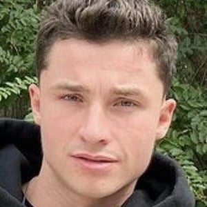 Aircool, 28 (Twitch Star)