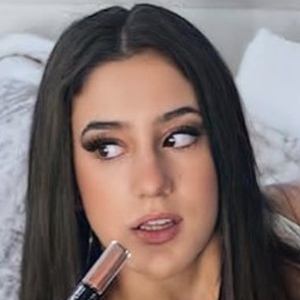 Aisha Descane, 21 (TikTok Star)