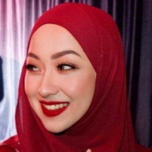Aisha Liyana, 32 (YouTube-ster)