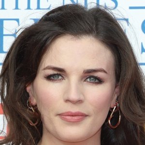 Aisling Bea image 3