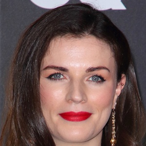 Aisling Bea image 4