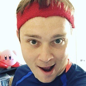 AJ Pinkerton, 38 (Estrella de YouTube)