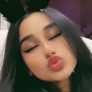 AJ Wadima, 19 (YouTube Star)