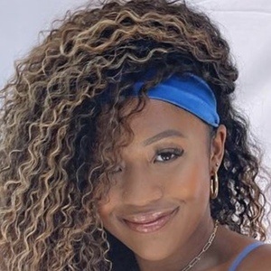 Ajahzi Gardner image 8