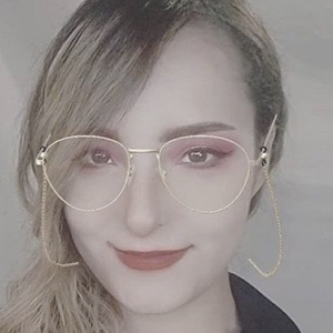 Aki Chan, 30 (YouTube Star)