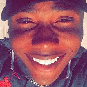 Akira Dubs, 23 (Estrella de YouTube)