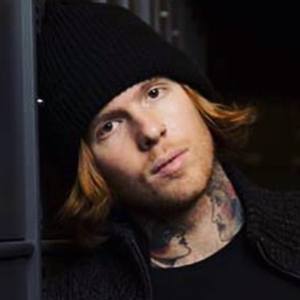 Alan Ashby, 34 (Guitarrista)