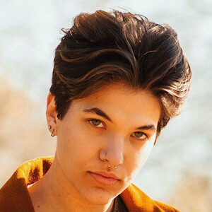 Alan Belmont, 26 (TikTok Star)