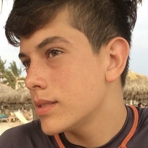 Alan Muñoz, 22 (TikTok Star)
