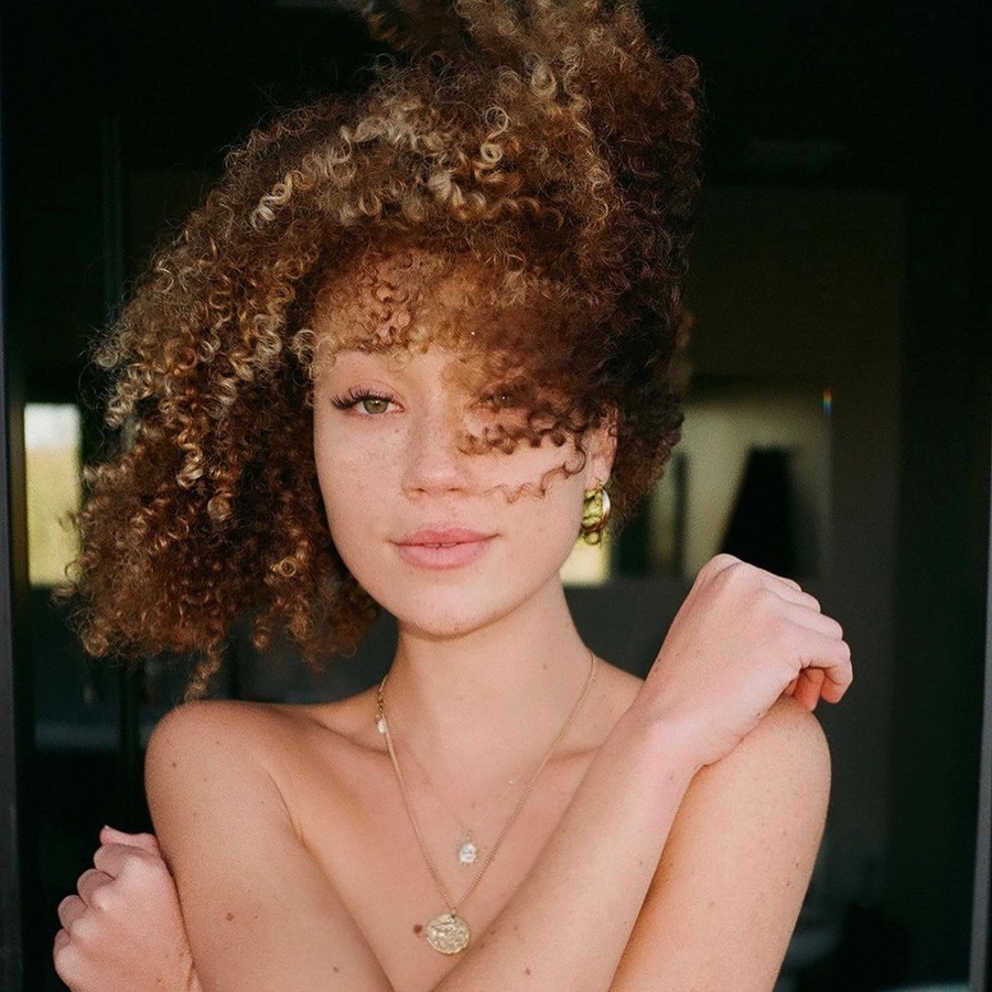 Alana Beale image 2