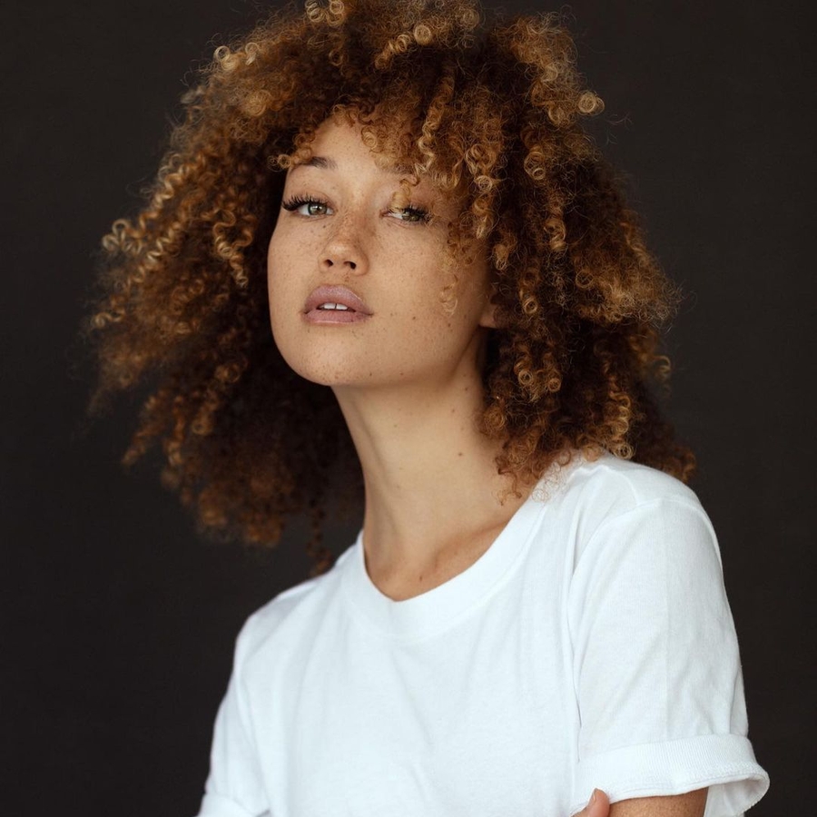 Alana Beale image 4