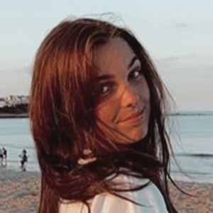 Alana Clements, 19 (TikTok Star)
